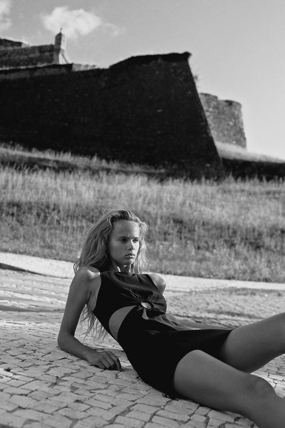 カットアウトディテール リネンブレンド ワンピース ブラック Zara Japan 日本 カットアウトディテール リネンブレンド ワンピース ブラック Zara Japan 日本