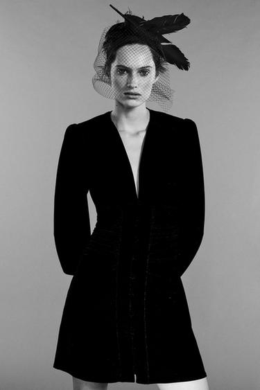 ベルベットミニワンピース ブラック Zara Japan 日本 ベルベットミニワンピース ブラック Zara Japan 日本