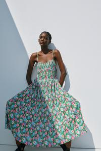 グリーンドレス レディース Zara 日本