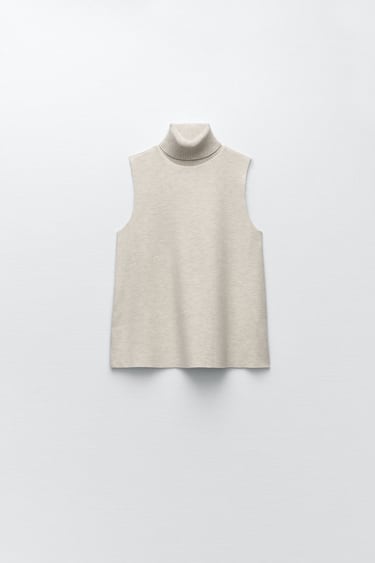 Image 0 of SOFT TOP from Zara
