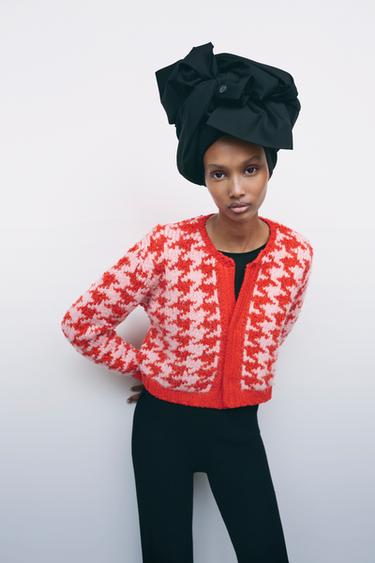 Image 1 of HOUNDSTOOTH CARDIGAN from Zara
