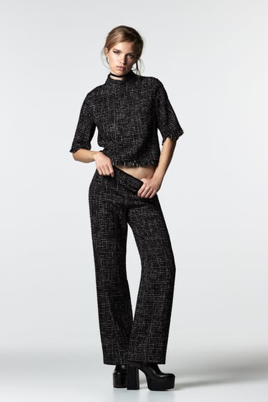 WIDE LEG TROUSERS WITH A TEXTURED WEAVE
