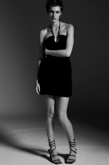 Limited Edition ベルベットワンピース ブラック Zara Japan 日本 Limited Edition ベルベットワンピース ブラック Zara Japan 日本