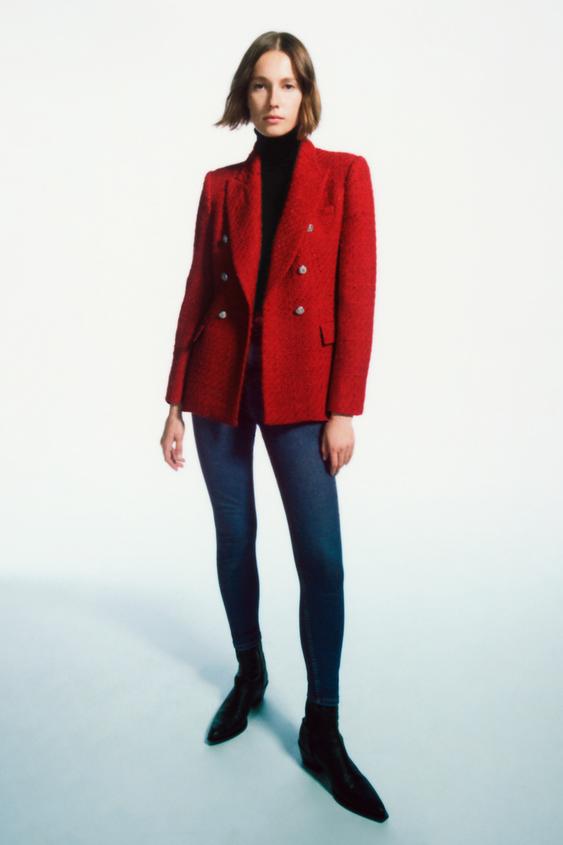 BLAZER ESTRUCTURA CRUZADA de Zara