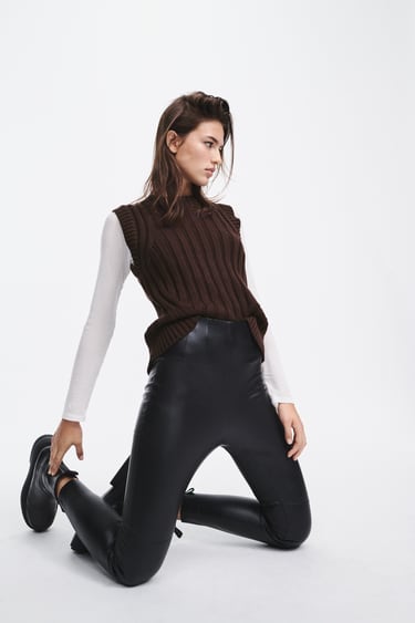HIGH-WAISTED FAUX LEATHER LEGGINGS