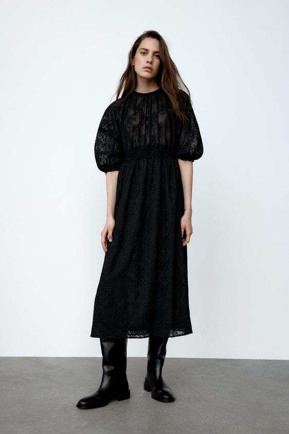 刺繍入りミディ丈ワンピース ブラック Zara Japan 日本 刺繍入りミディ丈ワンピース ブラック Zara Japan 日本