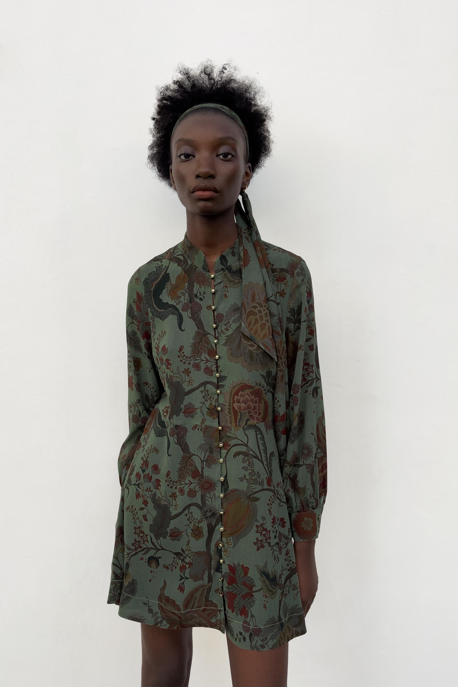 花柄ミニワンピース グリーン Zara Japan 日本 花柄ミニワンピース グリーン Zara Japan 日本