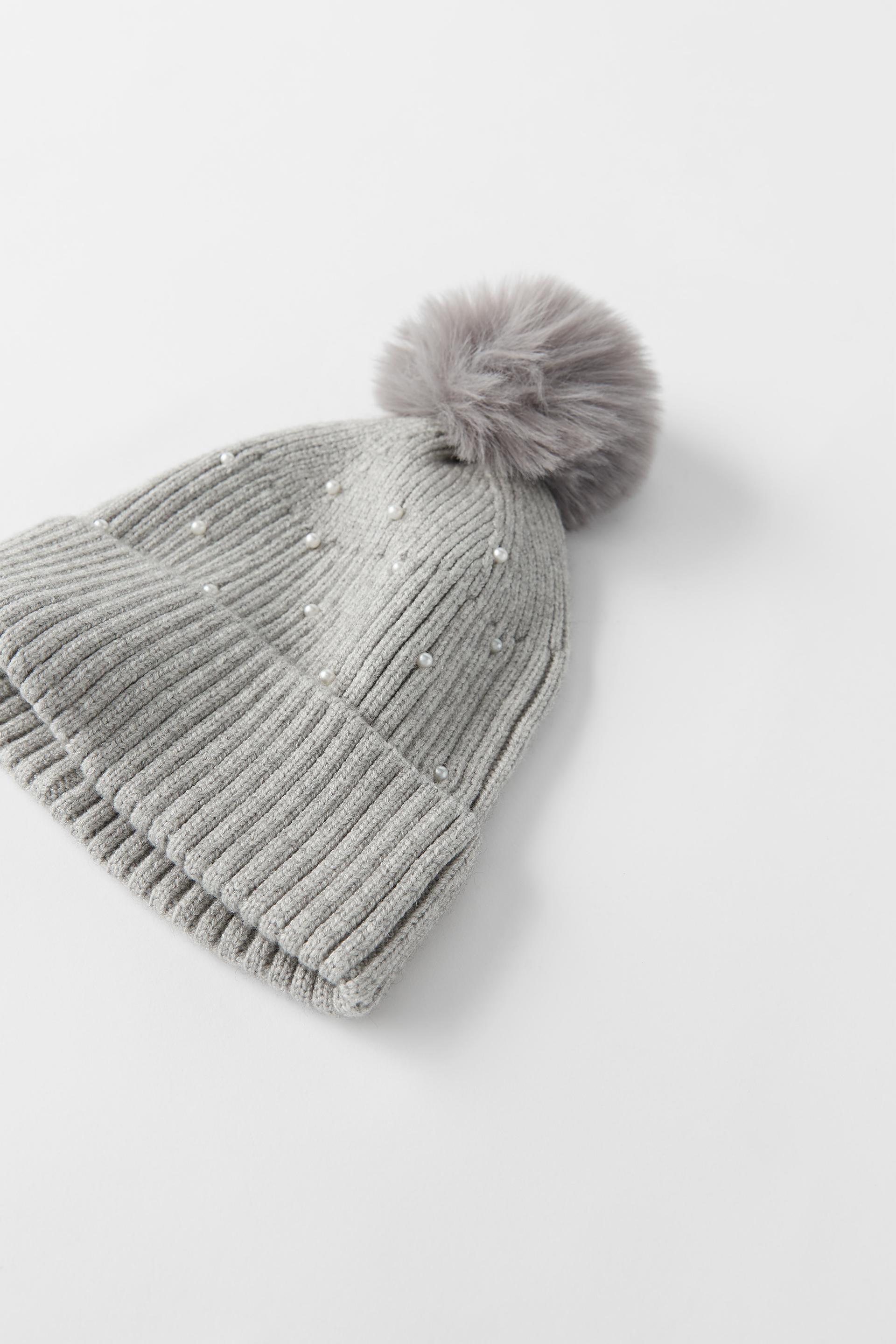 KNITTED POMPOM HAT - Pink | ZARA South 