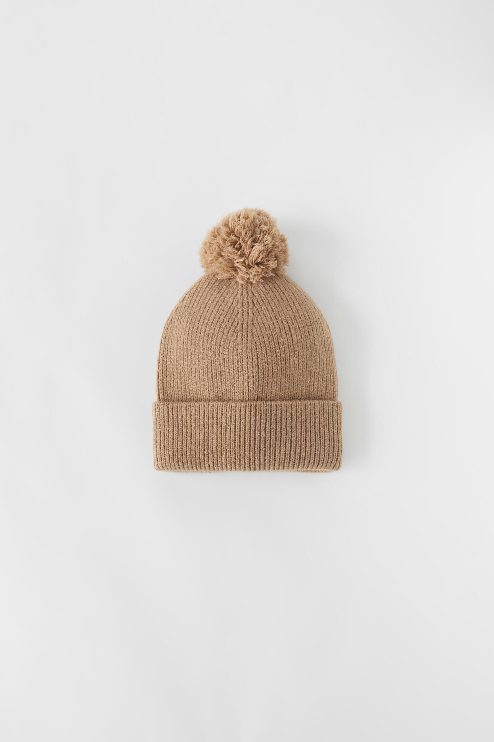 BASIC KNITTED HAT - camel | ZARA Australia