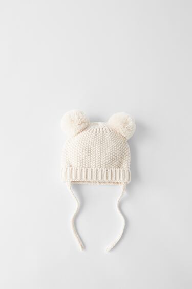 CABLE-KNIT HAT