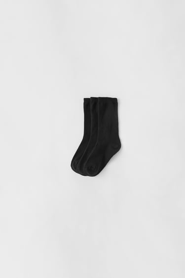 Image 0 of KIDS/ THREE-PACK OF PLAIN LONG SOCKS from Zara