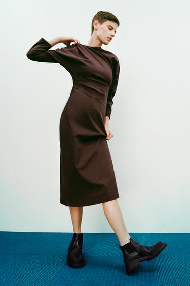BOTÍN PIEL PUNTA ENGOMADA - Negro | ZARA Chile
