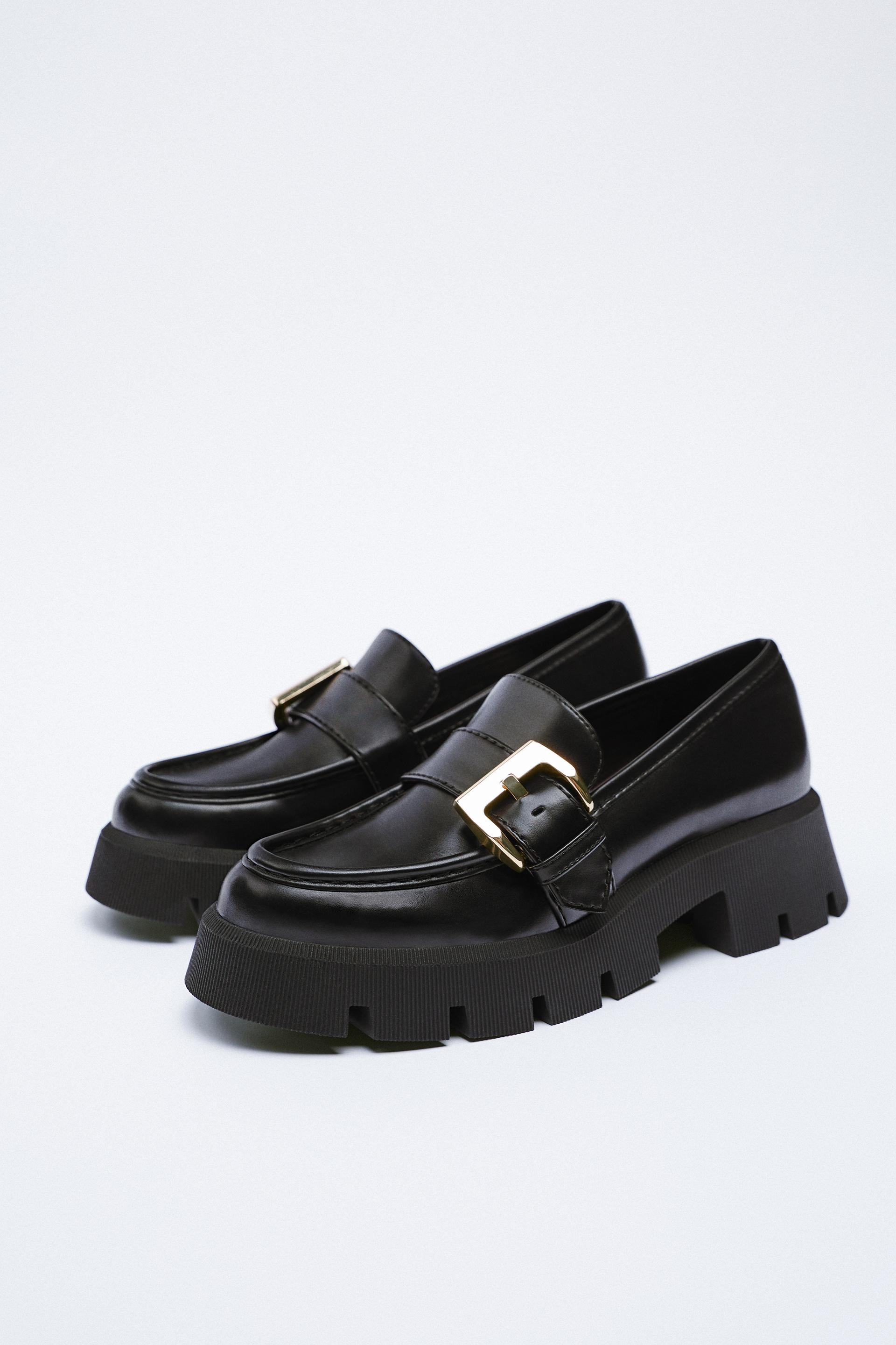 MOCASÍN SUELA TRACK HEBILLA