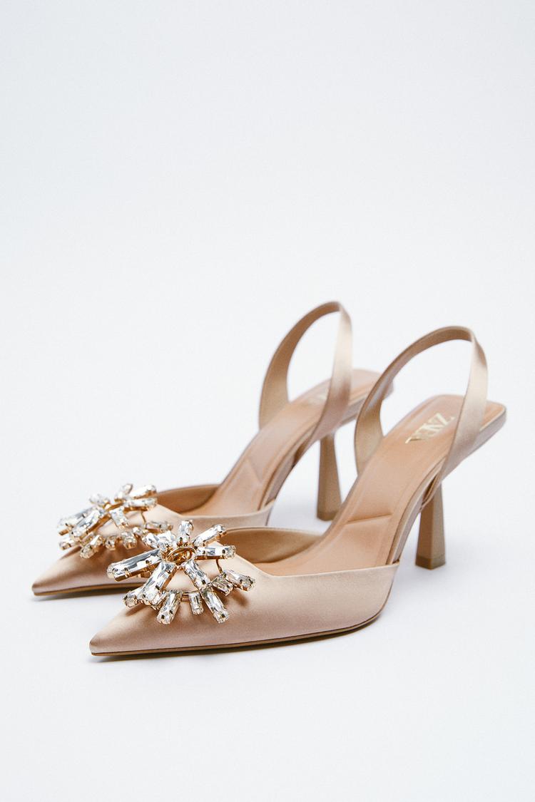 Doce zapatos exclusivos y baratos de Zara para ser la reina de la fiesta 1 Merca2.es Zara