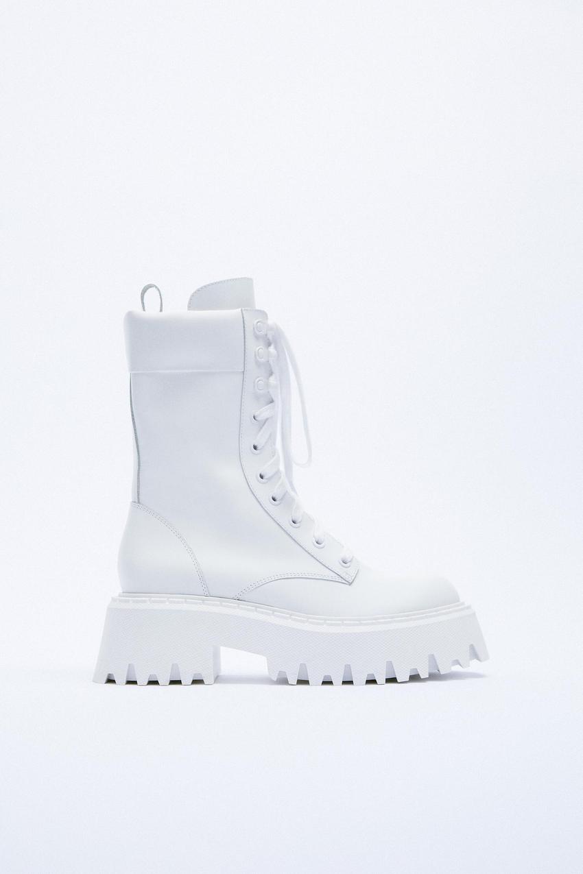 LACE-UP LEATHER ANKLE BOOTS WITH TRACK SOLE