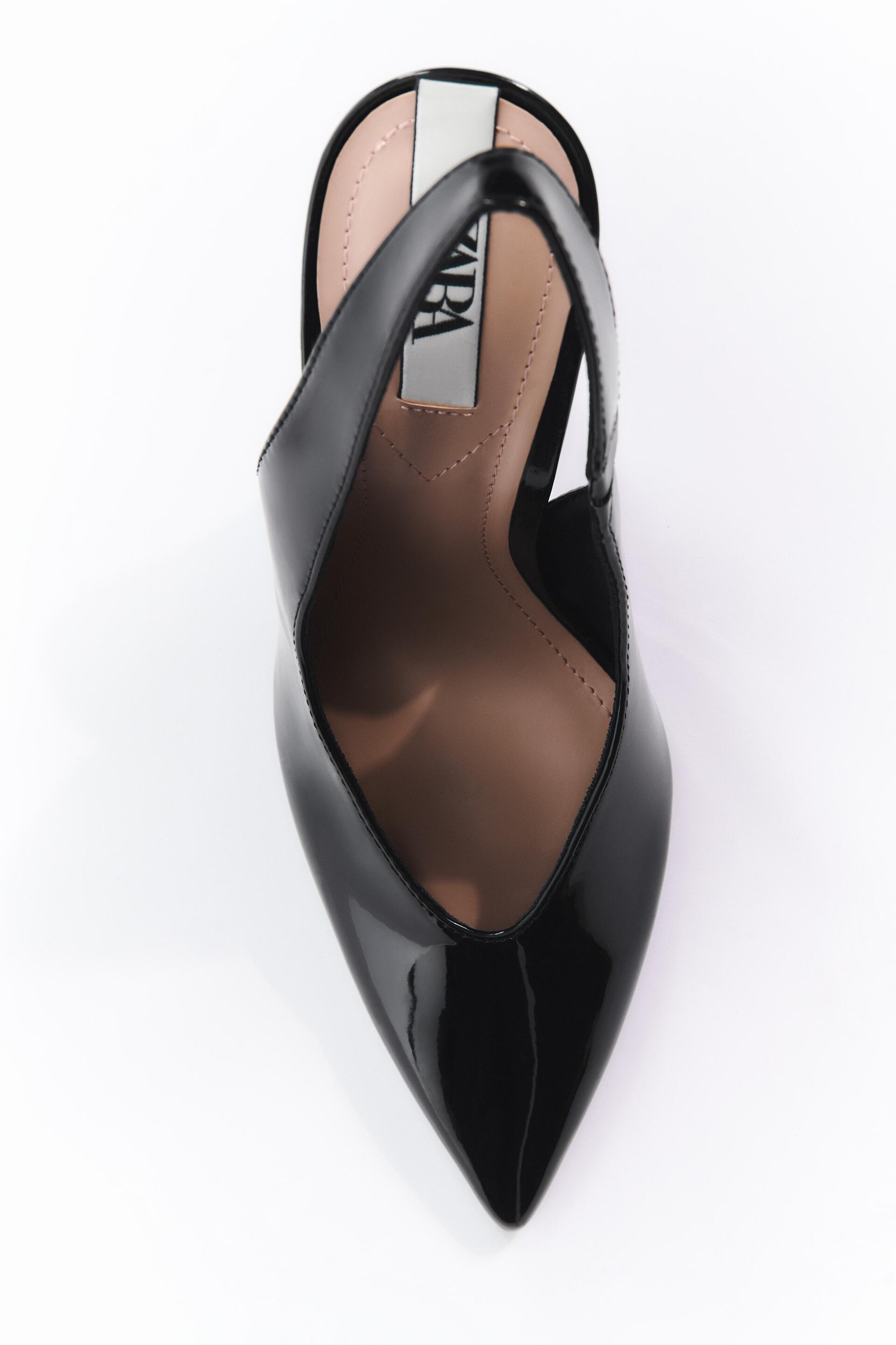 black shoes medium heel