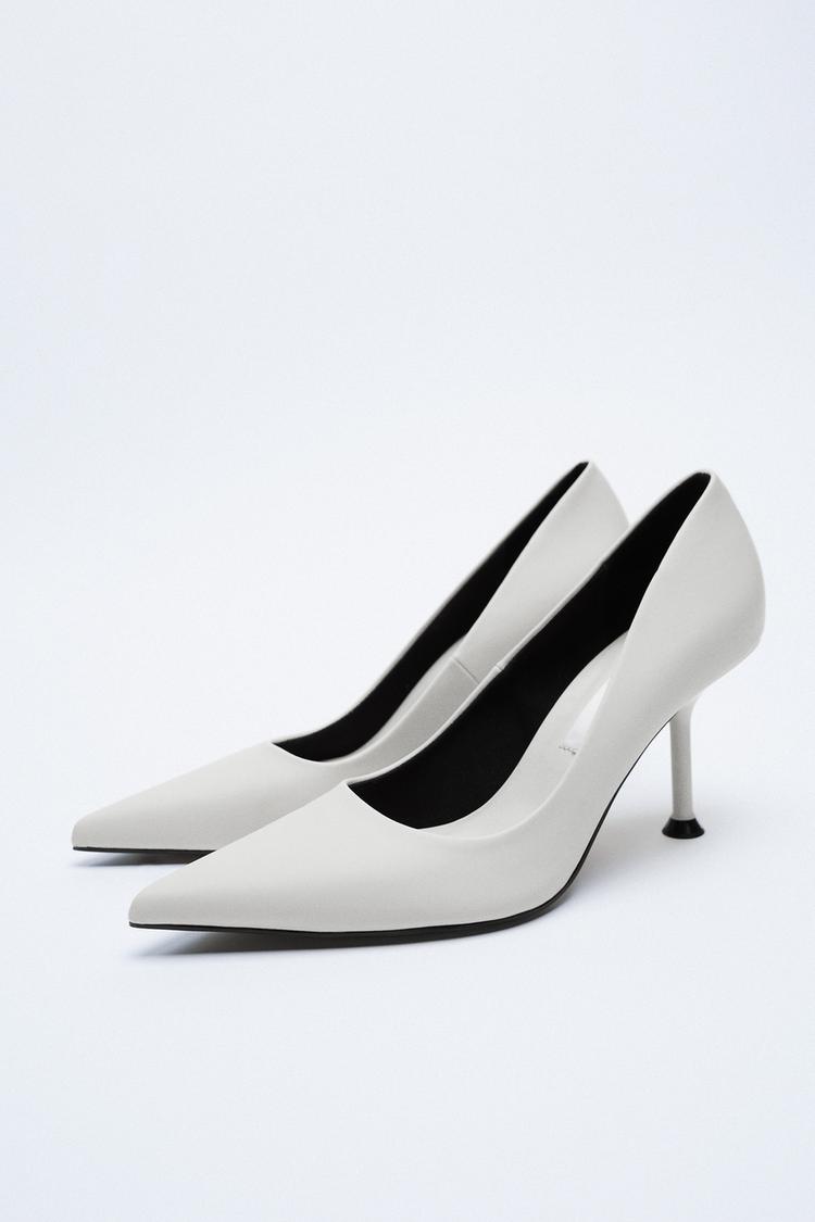 Doce zapatos exclusivos y baratos de Zara para ser la reina de la fiesta 3 Merca2.es Zara