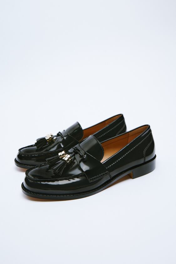 zara.com | Flat loafers with tassels