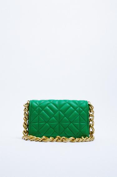 Imagine 2 din GEANTA DE UMAR MATLASATA CU LANT de pe Zara