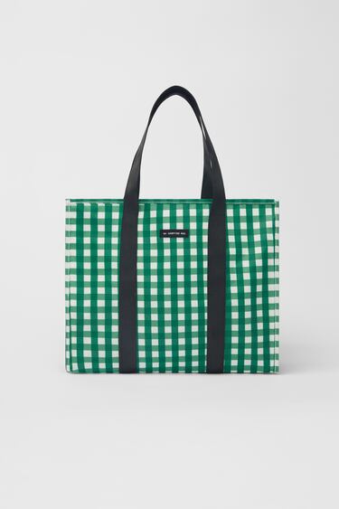 Image 0 of GINGHAM TOTE BAG from Zara