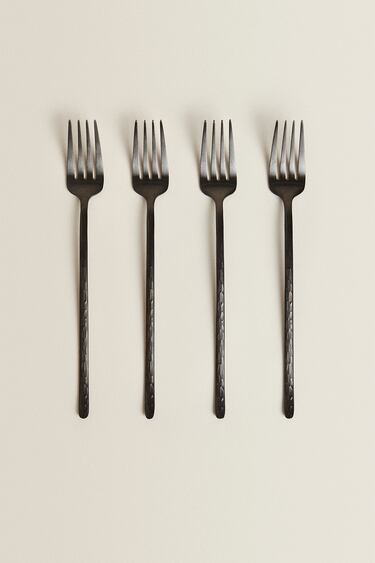 BOX 4 FORKS WITH HAMMERED HANDLE
