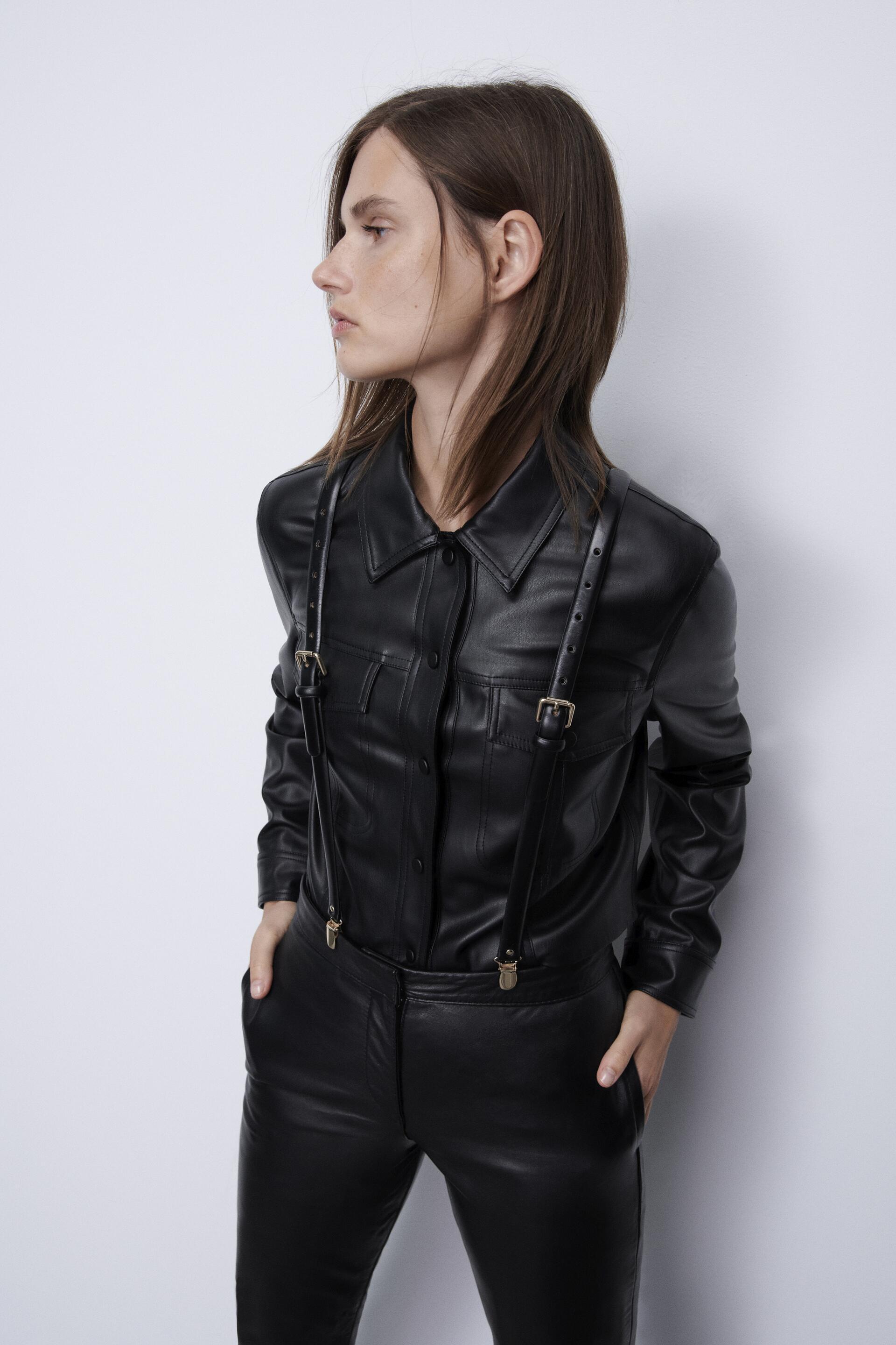CROPPED FAUX LEATHER JACKET - Black 