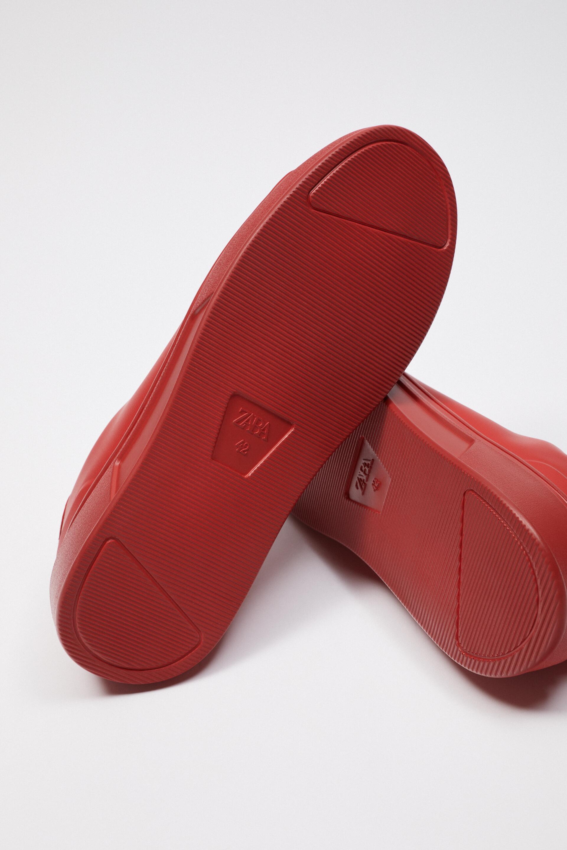 BAMBA ROJA SUELA RELIEVE - Rojo | ZARA Chile