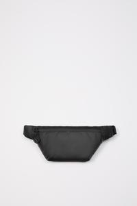 zara man sling bolsa