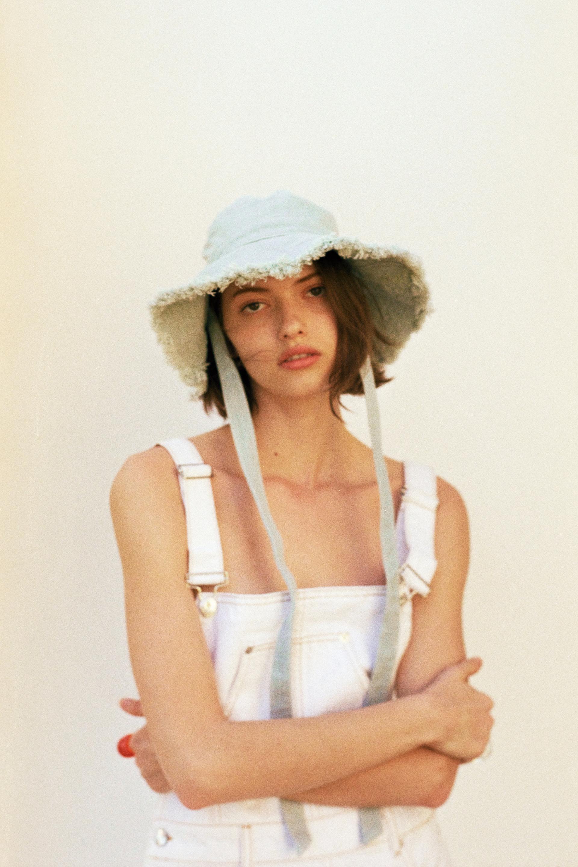 Zara bucket hat clearance