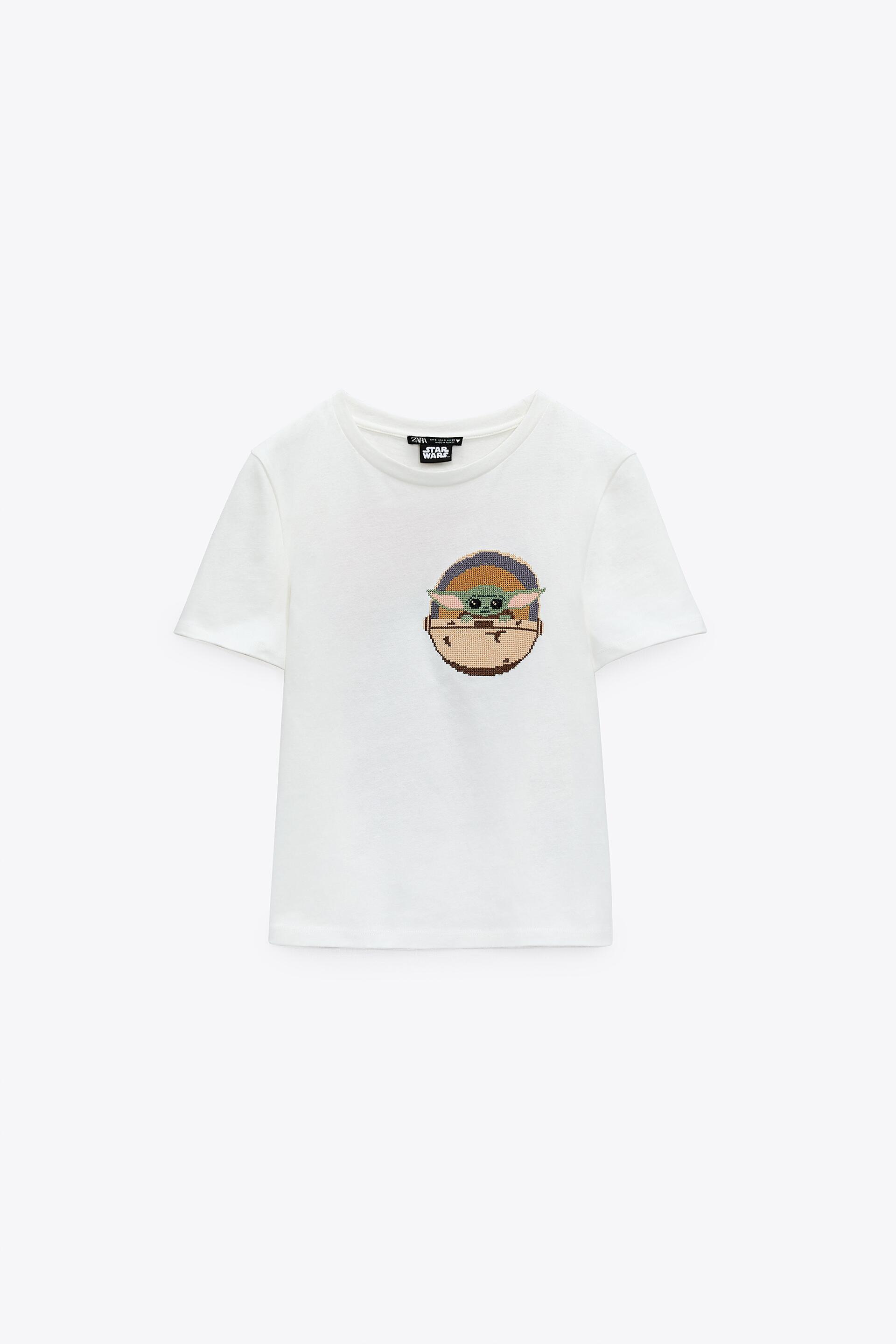EMBROIDERED STAR WARS™ © DISNEY T 