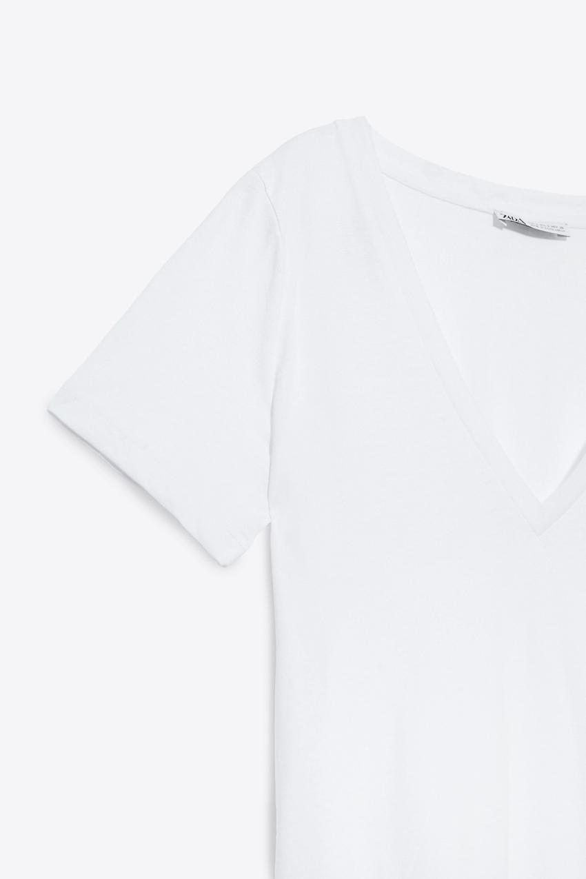 BASIC V-NECK T-SHIRT | ZARA Ecuador