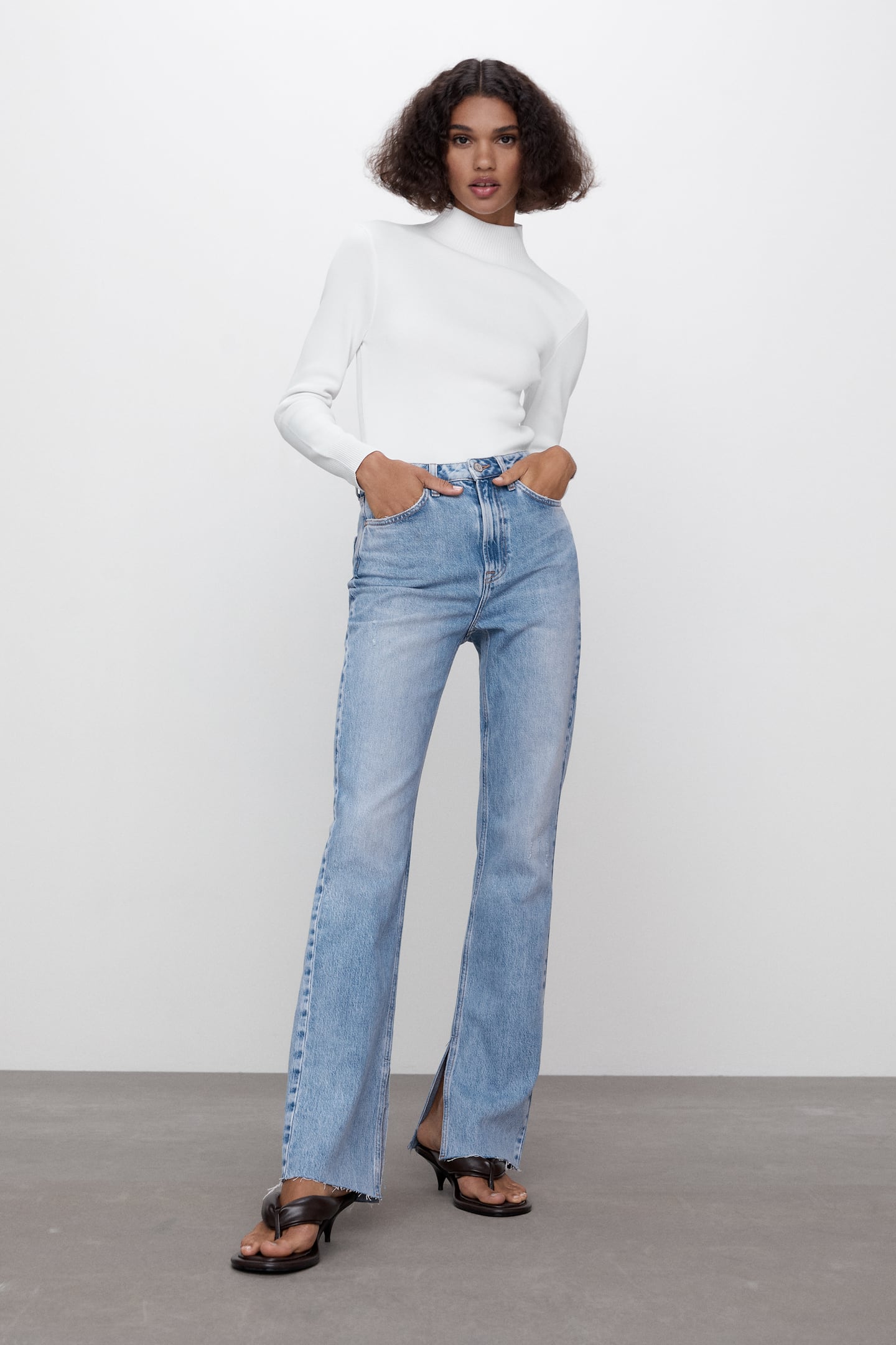 Image 0 of Z1975 HIGH RISE SLIM FLARE JEANS from Zara