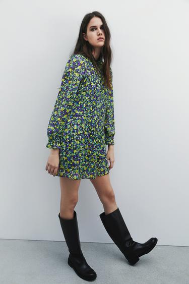 花柄ミニワンピース Zara Japan 日本 花柄ミニワンピース Zara Japan 日本
