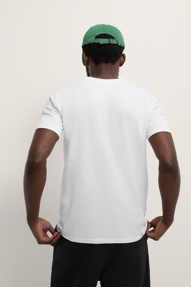 BASIC SLIM FIT T-SHIRT | ZARA Ecuador