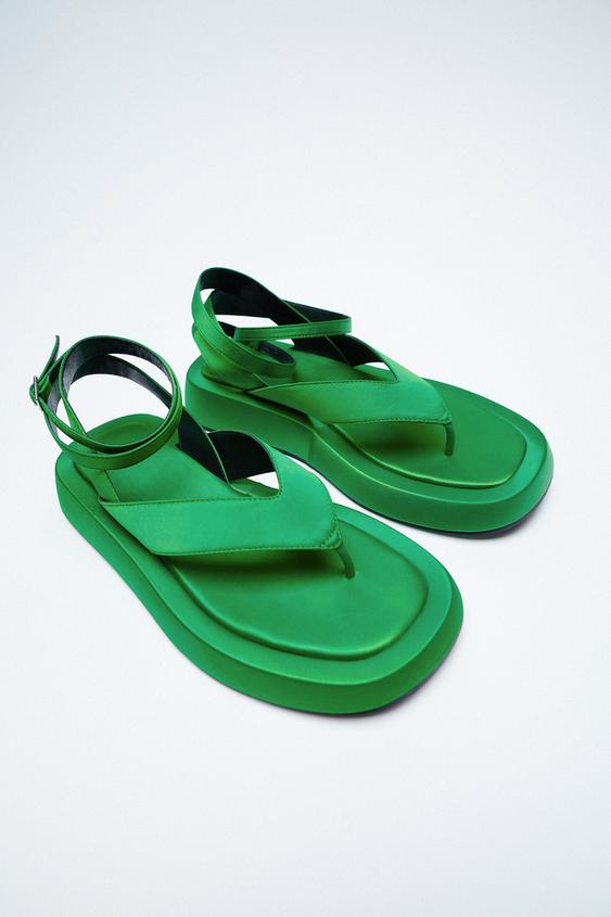 Εικόνα 5 του ΙΣΙΟ ΥΦΑΣΜΑΤΙΝΟ ΠΕΔΙΛΟ ΣΑΤΙΝΕ από Zara