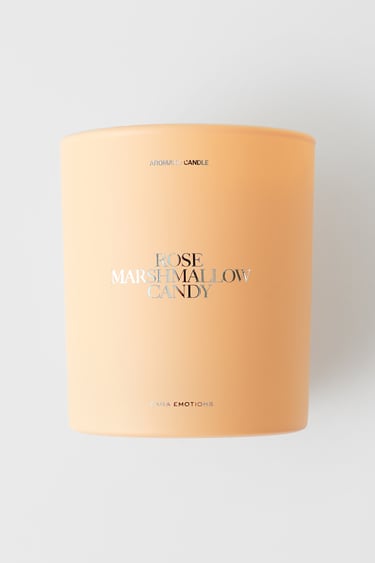 Image 0 of ROSE MARSHMALLOW CANDY AROMATIC CANDLE 200 G from Zara