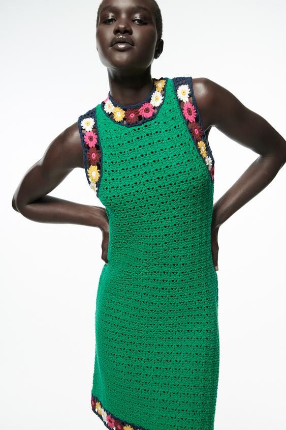 VESTIDO PUNTO CROCHET FLORES LIMITED EDITION - Verde | ZARA España
