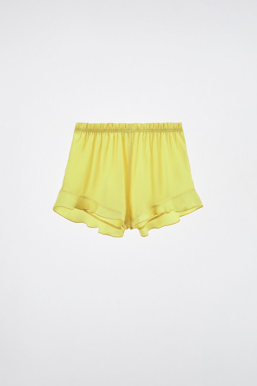 zara.com | Ruffled satin effect shorts