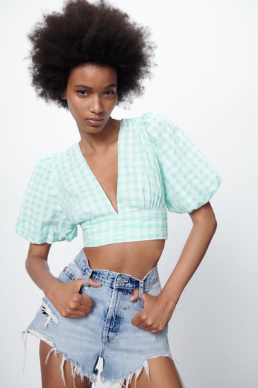 TEXTURED GINGHAM TOP