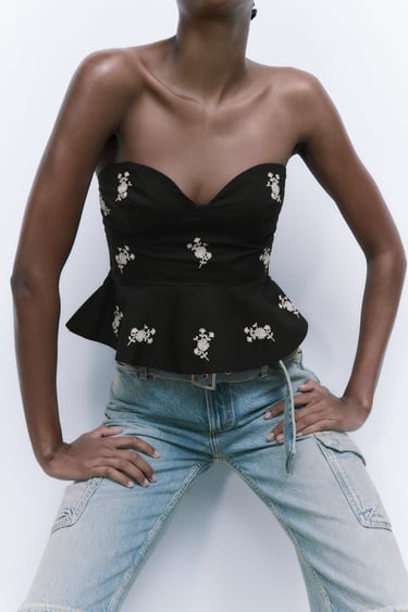 Image 0 of FLORAL EMBROIDERED POPLIN TOP from Zara
