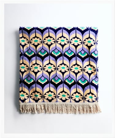 Image 0 of PRINTED TOWEL WITH FRINGING from Zara