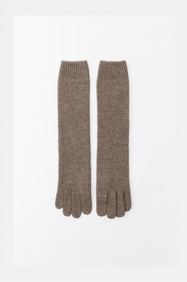 Image 0 of LONG SYNTHETIC WOOL GLOVES from Zara