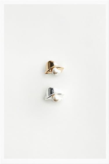 Image 0 of PACK OF PEARL BEAD RINGS from Zara