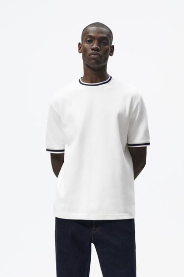 Image 0 of T-SHIRT WITH CONTRASTING RIBBED TRIMS from Zara