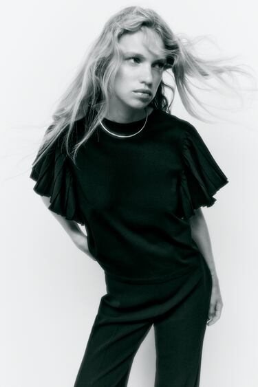 Image 0 of T-SHIRT WITH PLEATED SLEEVES from Zara