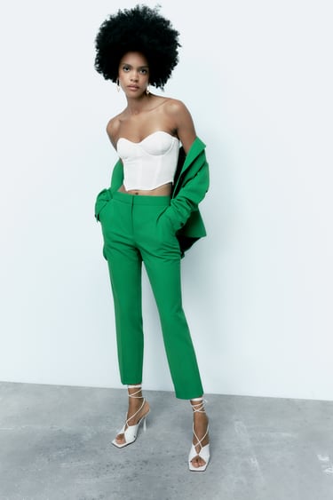 Image 0 of CROPPED TROUSERS from Zara