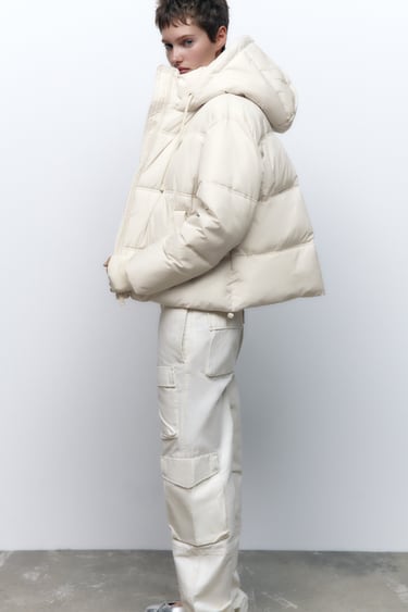 Image 0 of HOODED QUILTED JACKET from Zara
