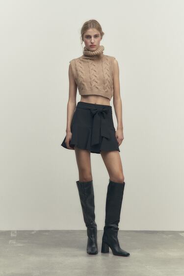 Image 0 of SKORT WITH BOW from Zara