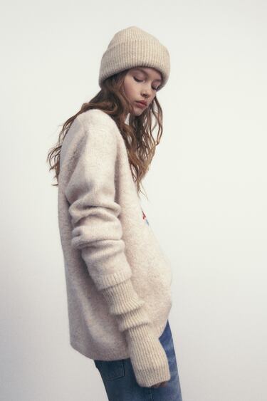 Image 0 of RIBBED KNIT MITTENS from Zara