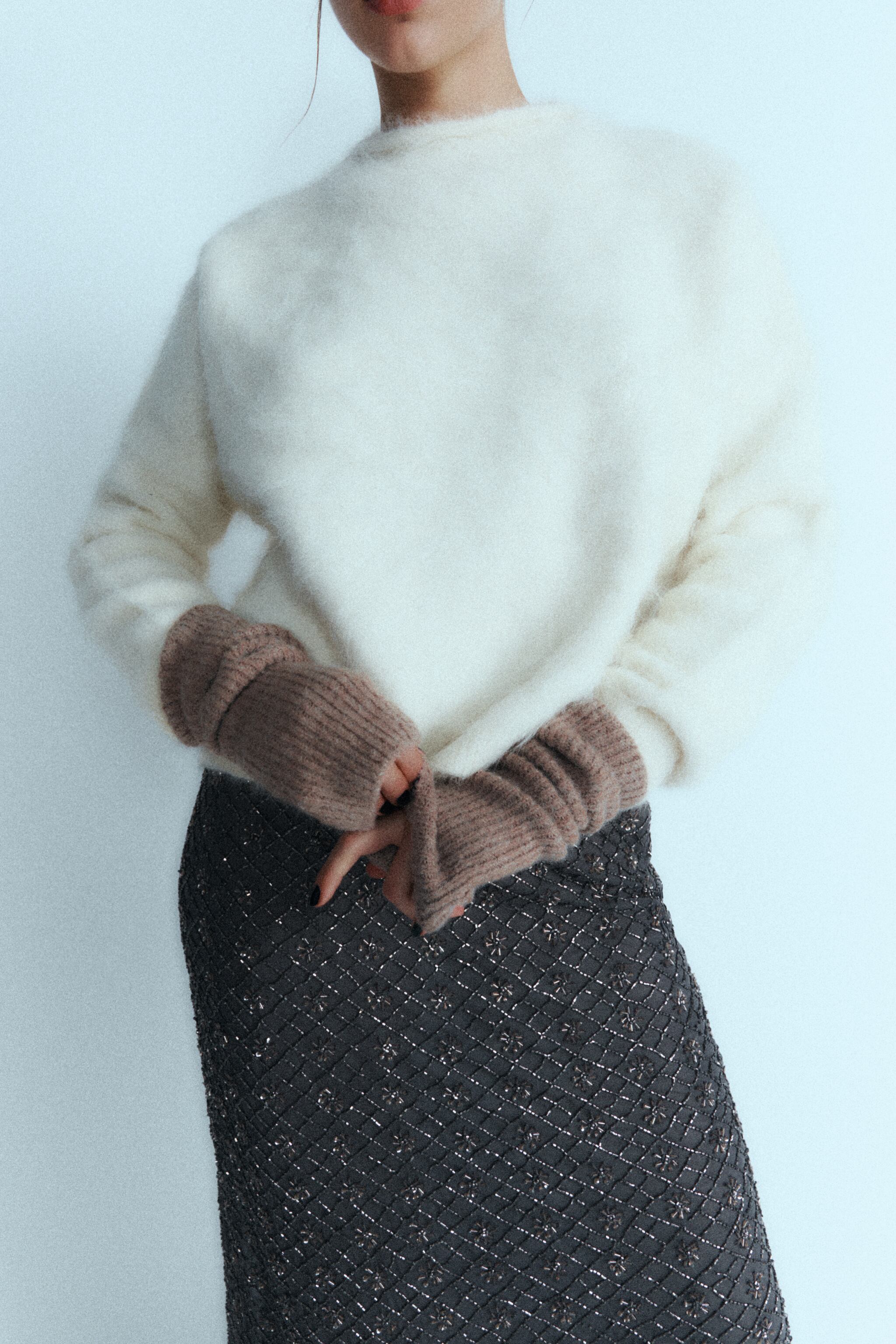 RIBBED KNIT MITTENS
